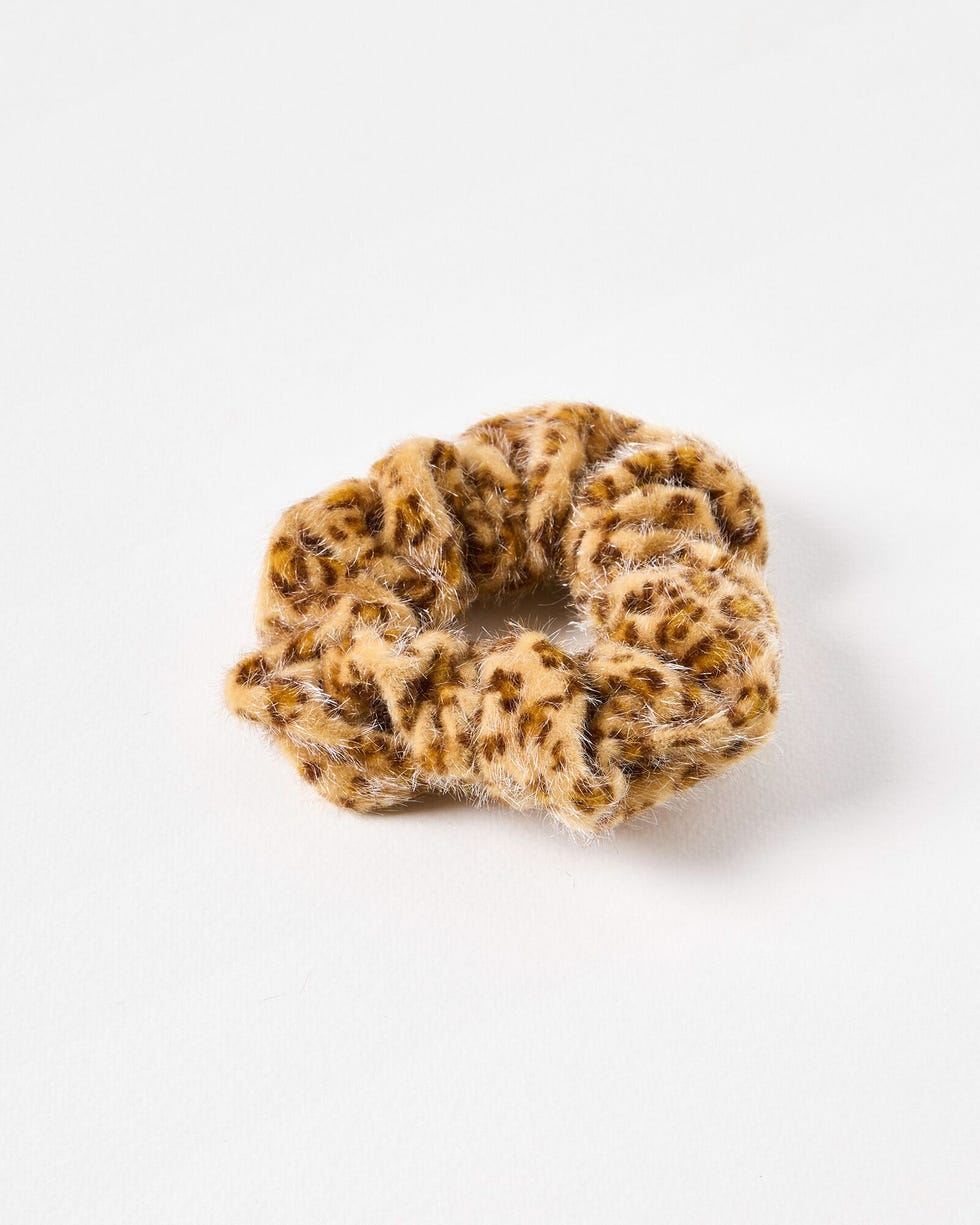 Carolina leopard print faux fur scrunchie