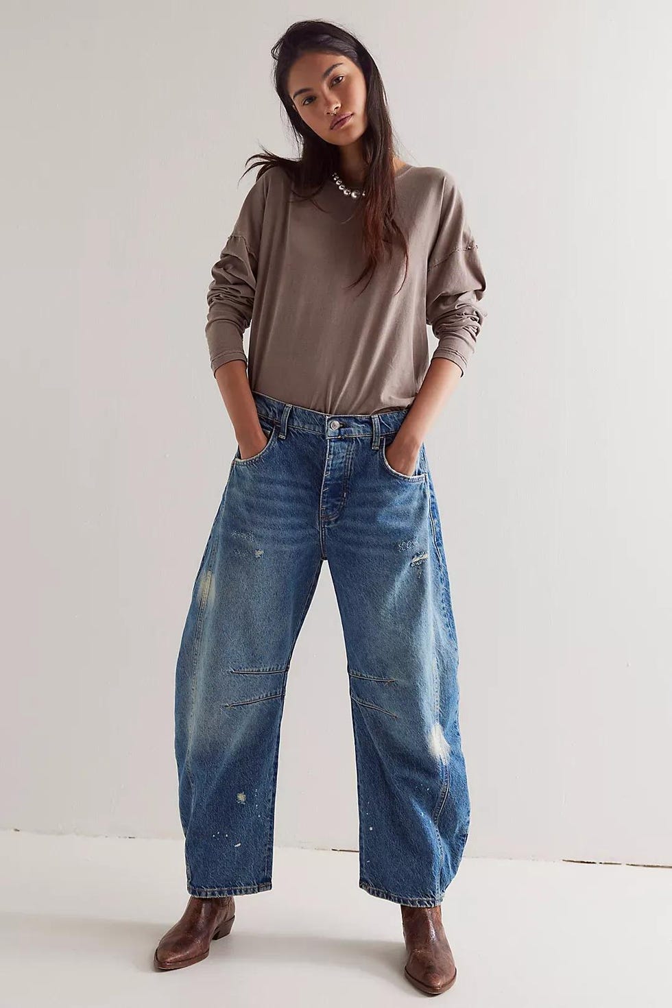 Good Luck Mid-Rise Barrel Jeans