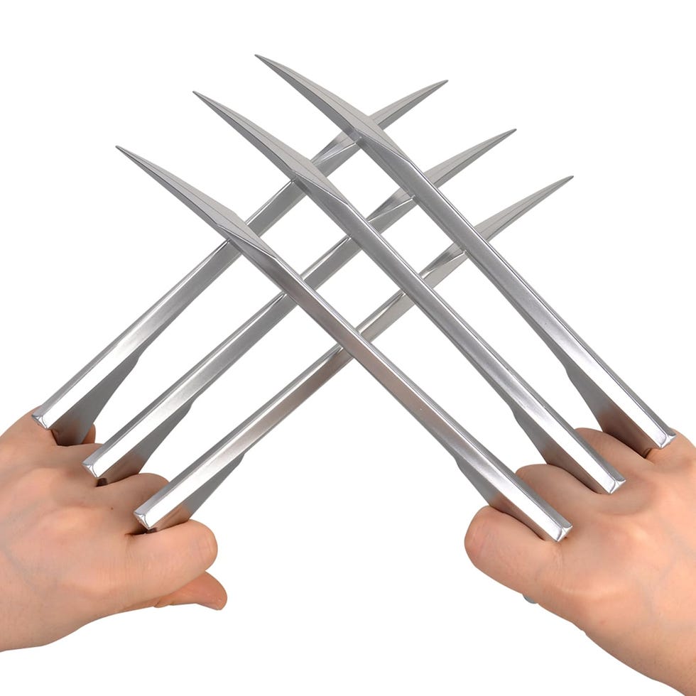 Plastic Wolverine Claws