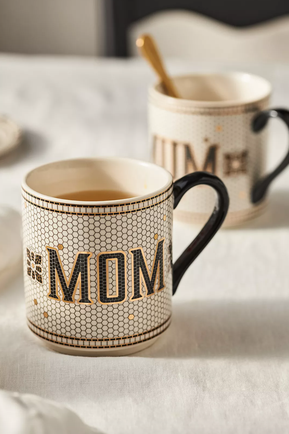 25 Best Gifts for New Moms-to-Be - Top Gifts for New Moms