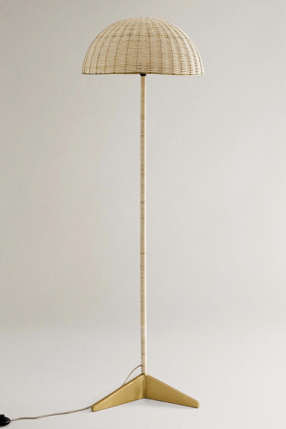 Rattan lamp