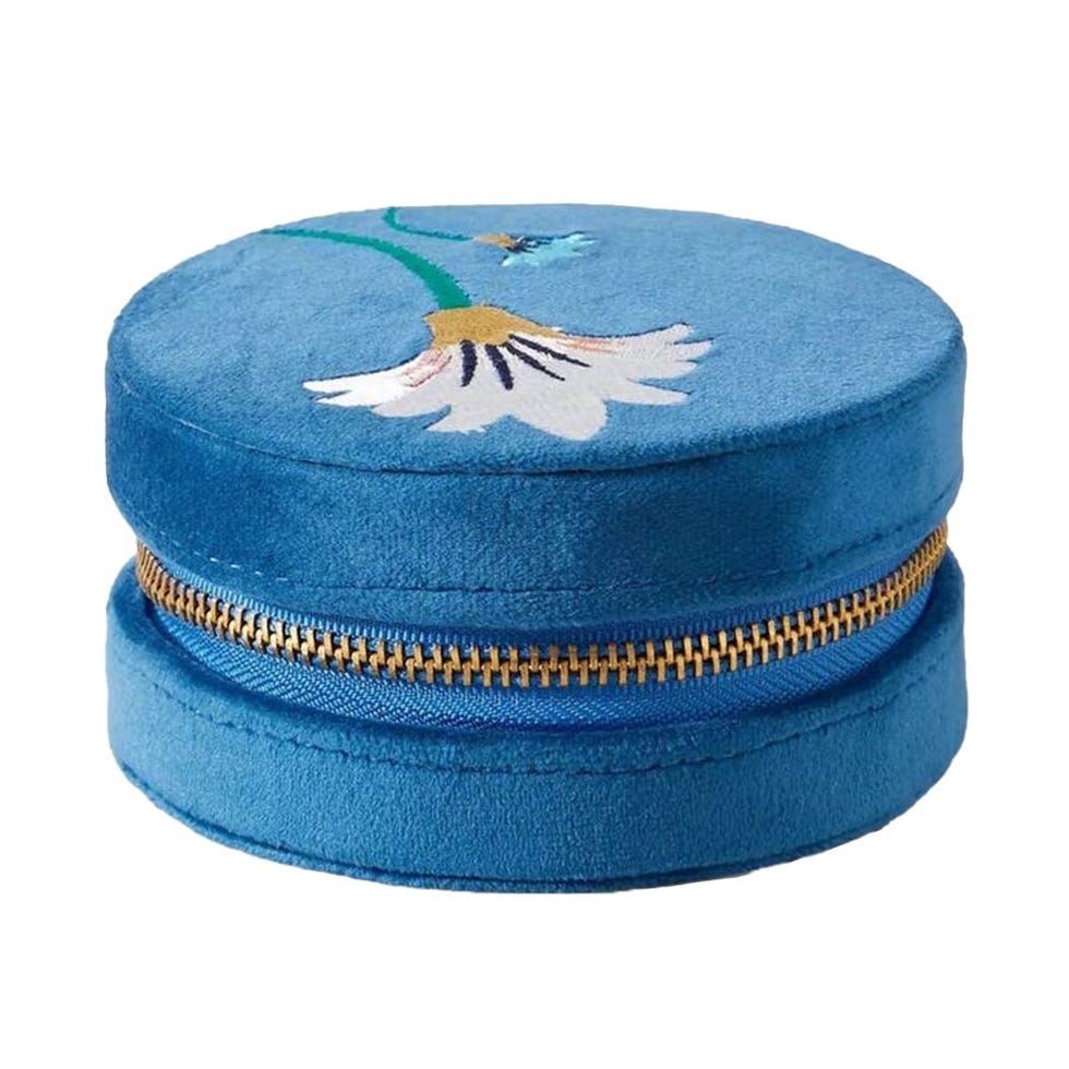 VELVET JEWELLERY BOX ROUND COOL BLUE VELVET JEWELLERY BOX ROUND COOL BLUE