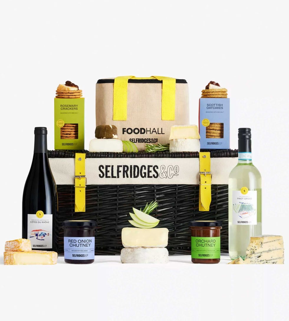 The Ultimate Cheese and Wine hamper - 12 items included