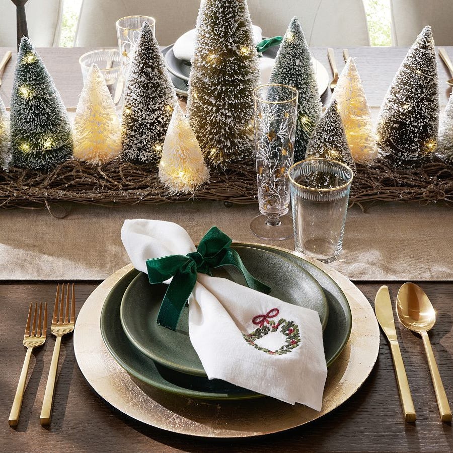 Scattered Holly Place Card Scattered Holly Place Card