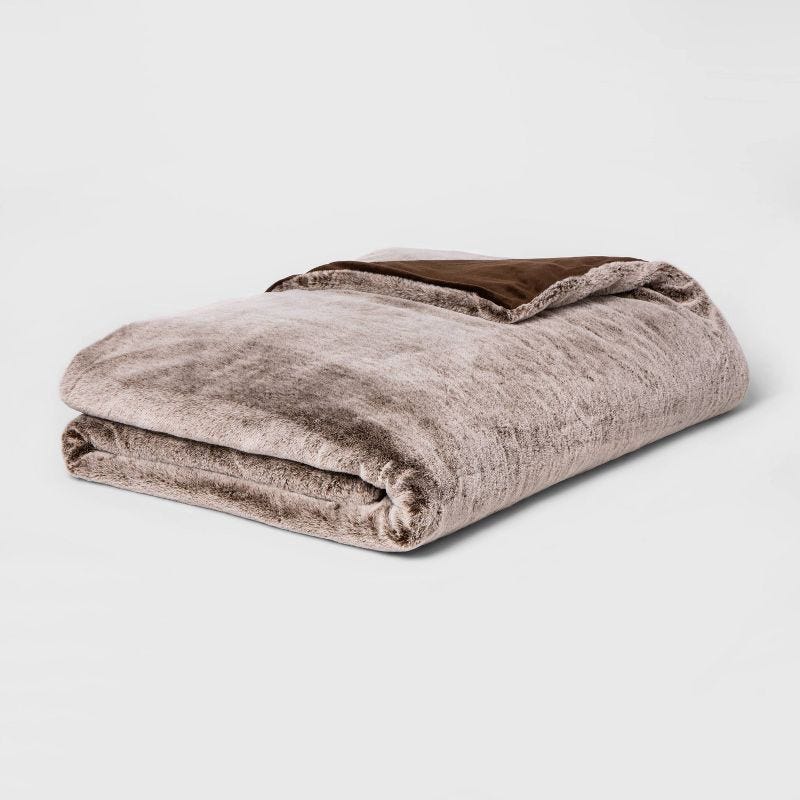 Faux-Fur Weighted Blanket