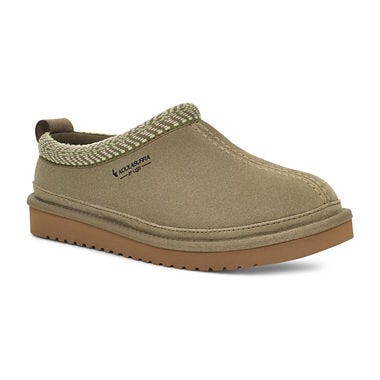 A Cozy, Smart Set of Slippers   