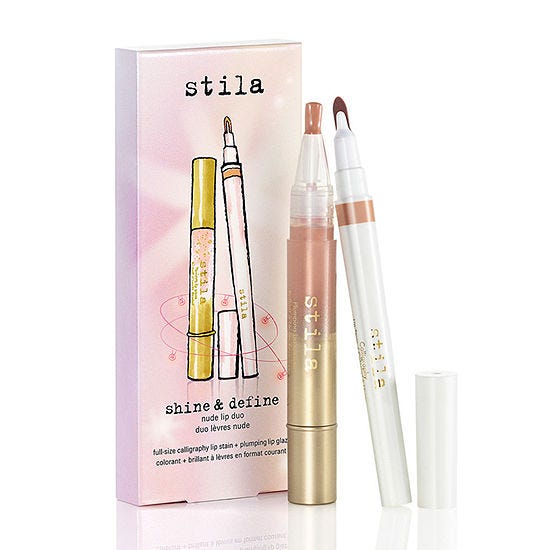 A Glossy, Neutral Lip Set