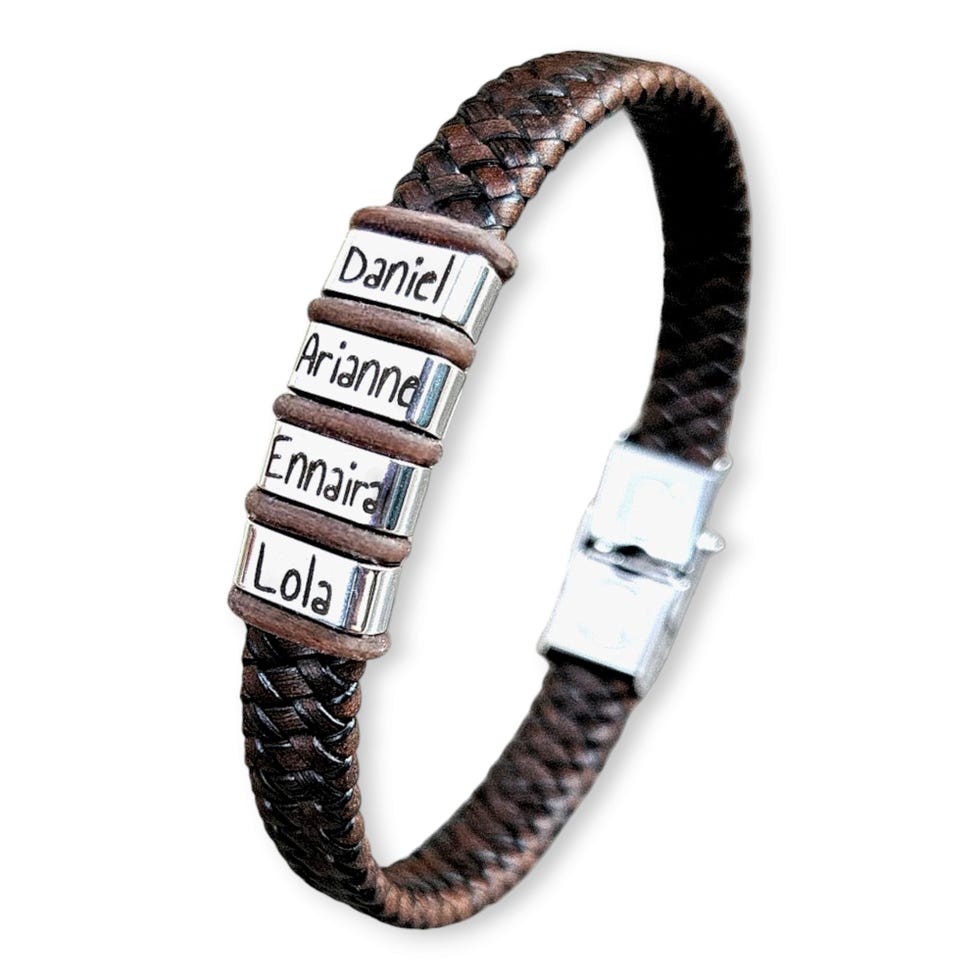 Pulsera de cuero personalizada con nombres