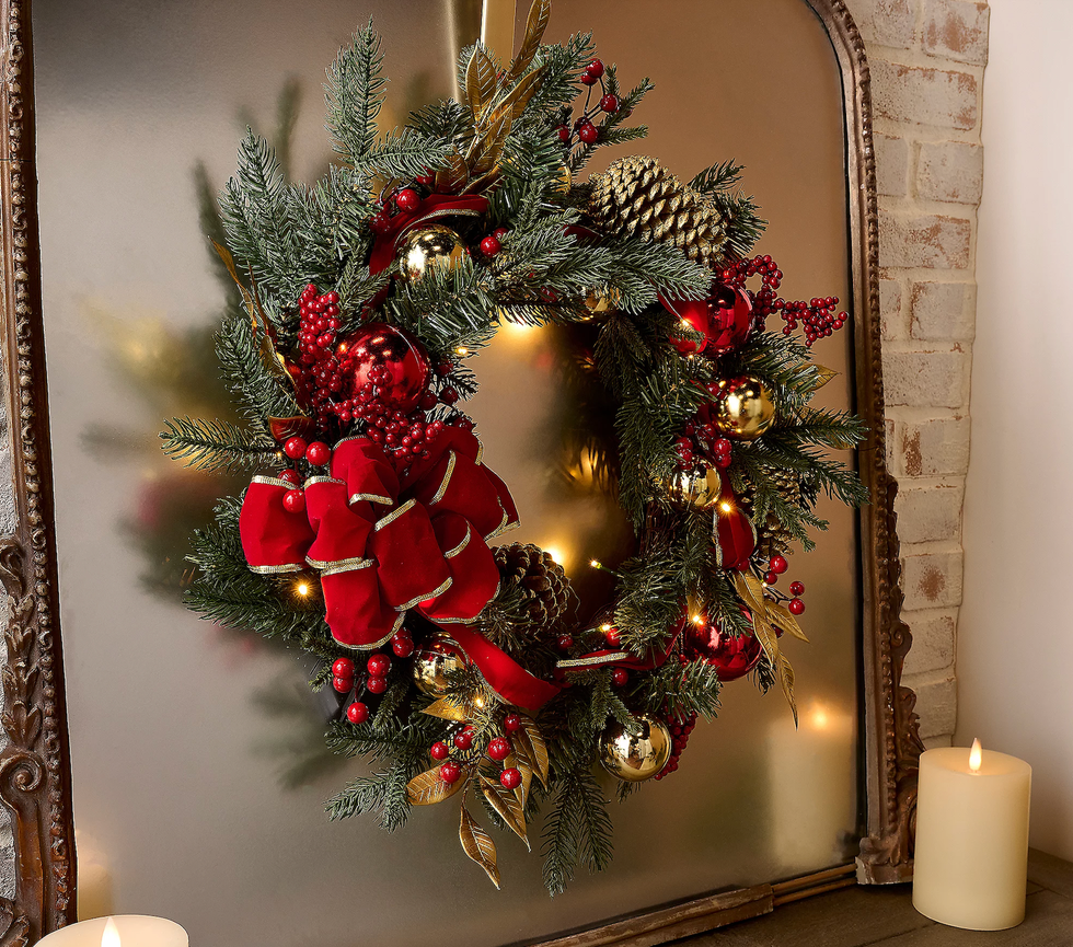 Sandra Lee Christmas Wreath with LED Lights