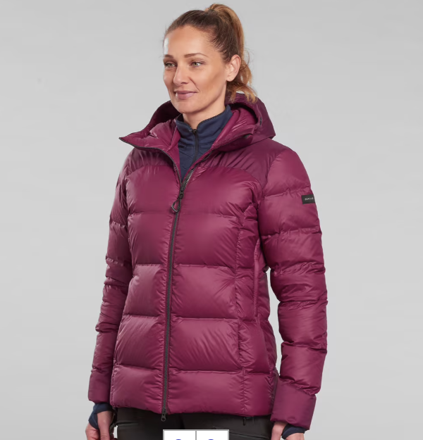 Decathlon rebaja de 119 a 69 el plumas de mujer perfecto para invierno soporta temperaturas de hasta 18 es ligero y comodo