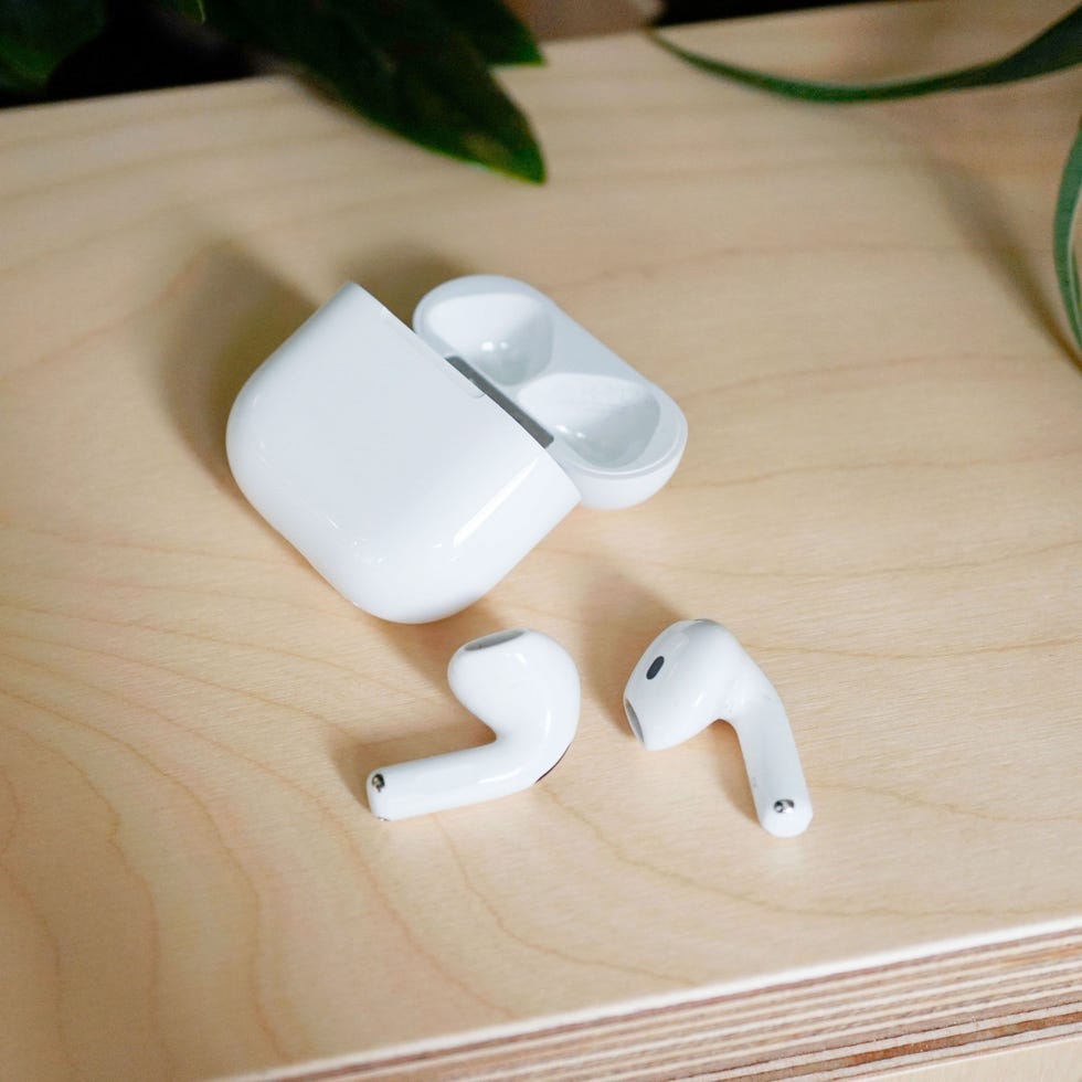 Apple AirPods 4 with Active Noise Cancellation