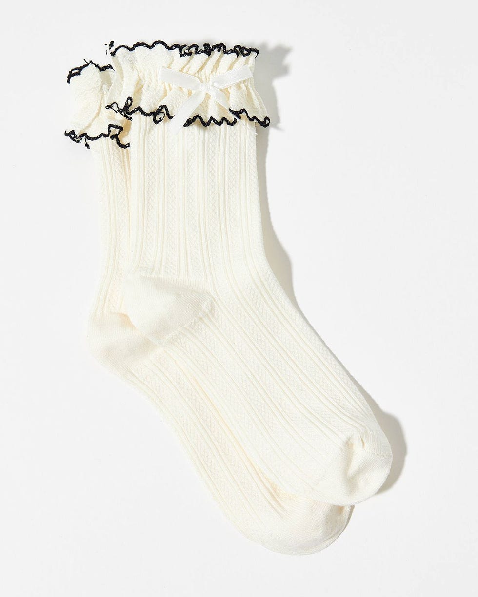 Femme Ruffle Socks