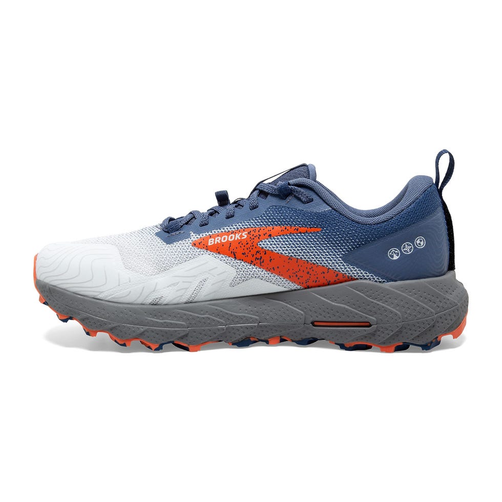 Cascadia 17 Running Shoe