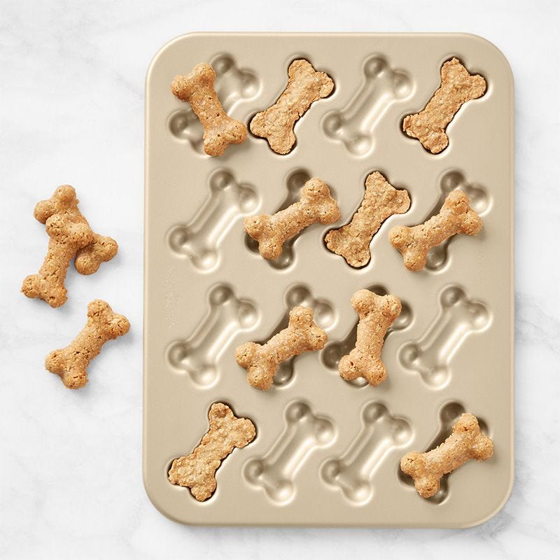 Nordic Ware Puppy Love Treats Pan