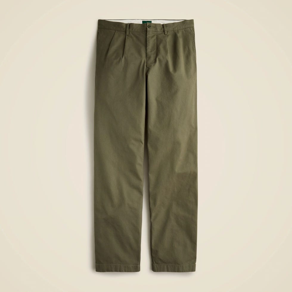 Classic chino trousers with double pleats