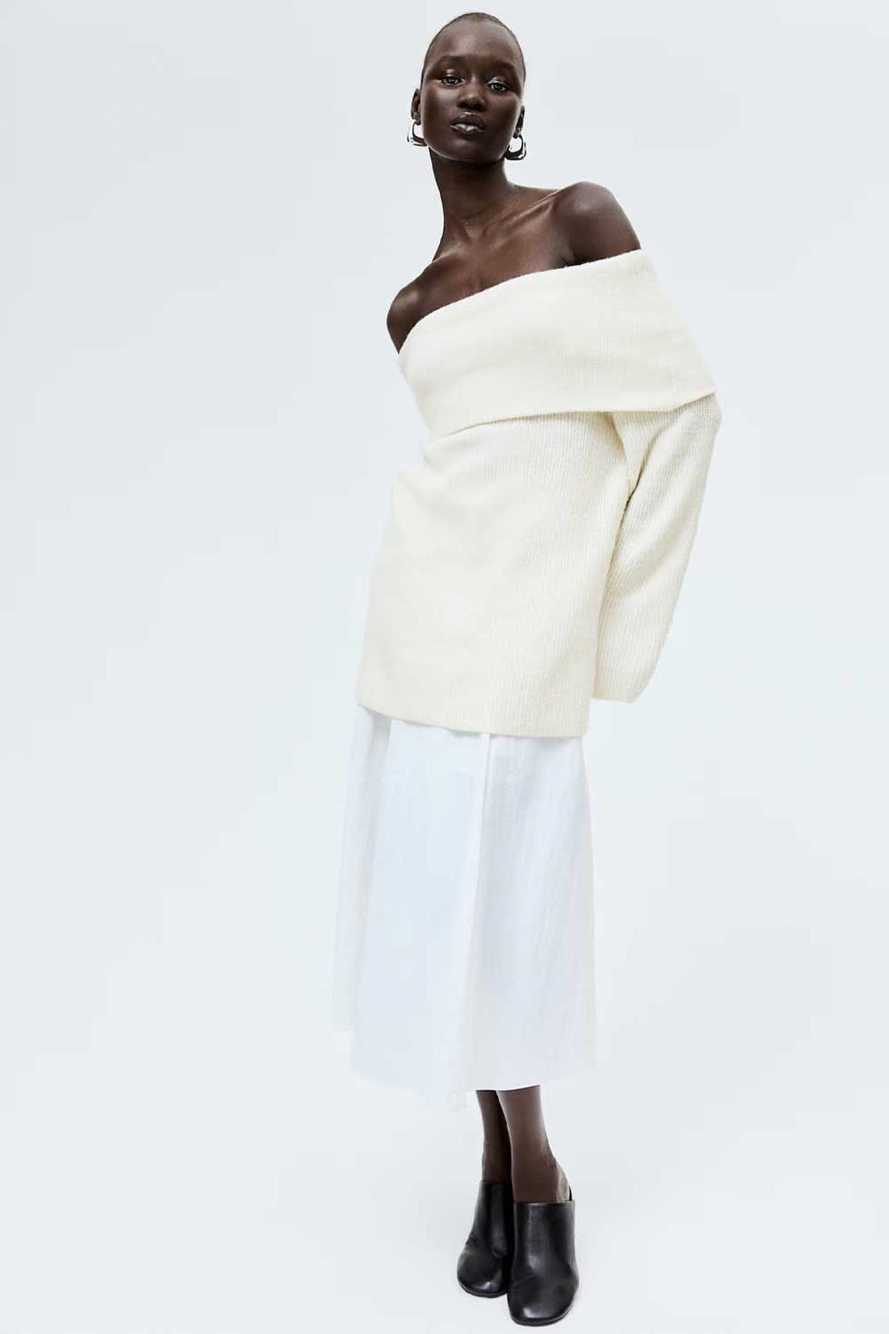 Rib-knit off-the-shoulder jumper