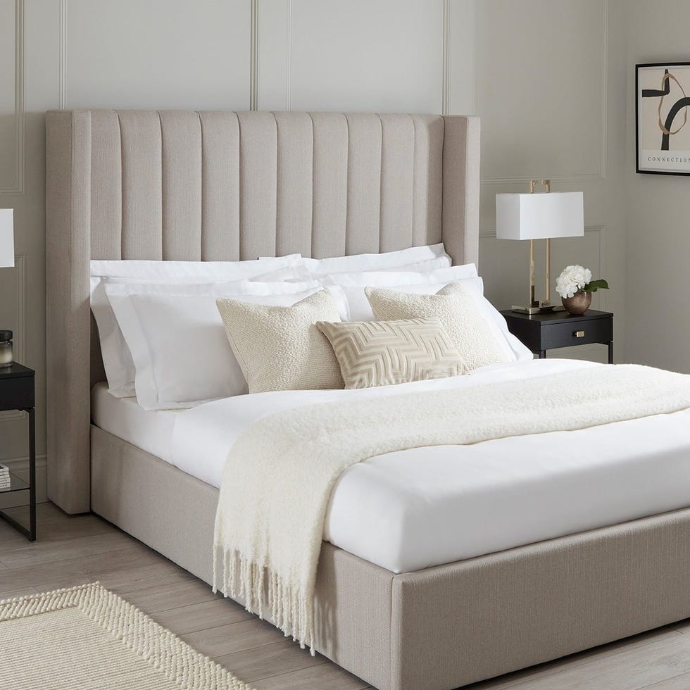 Cama de armazenamento otomana de Madison