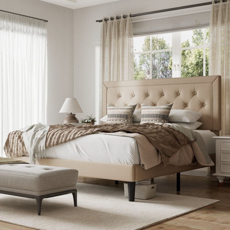 Hegg Tufted Platform Bed