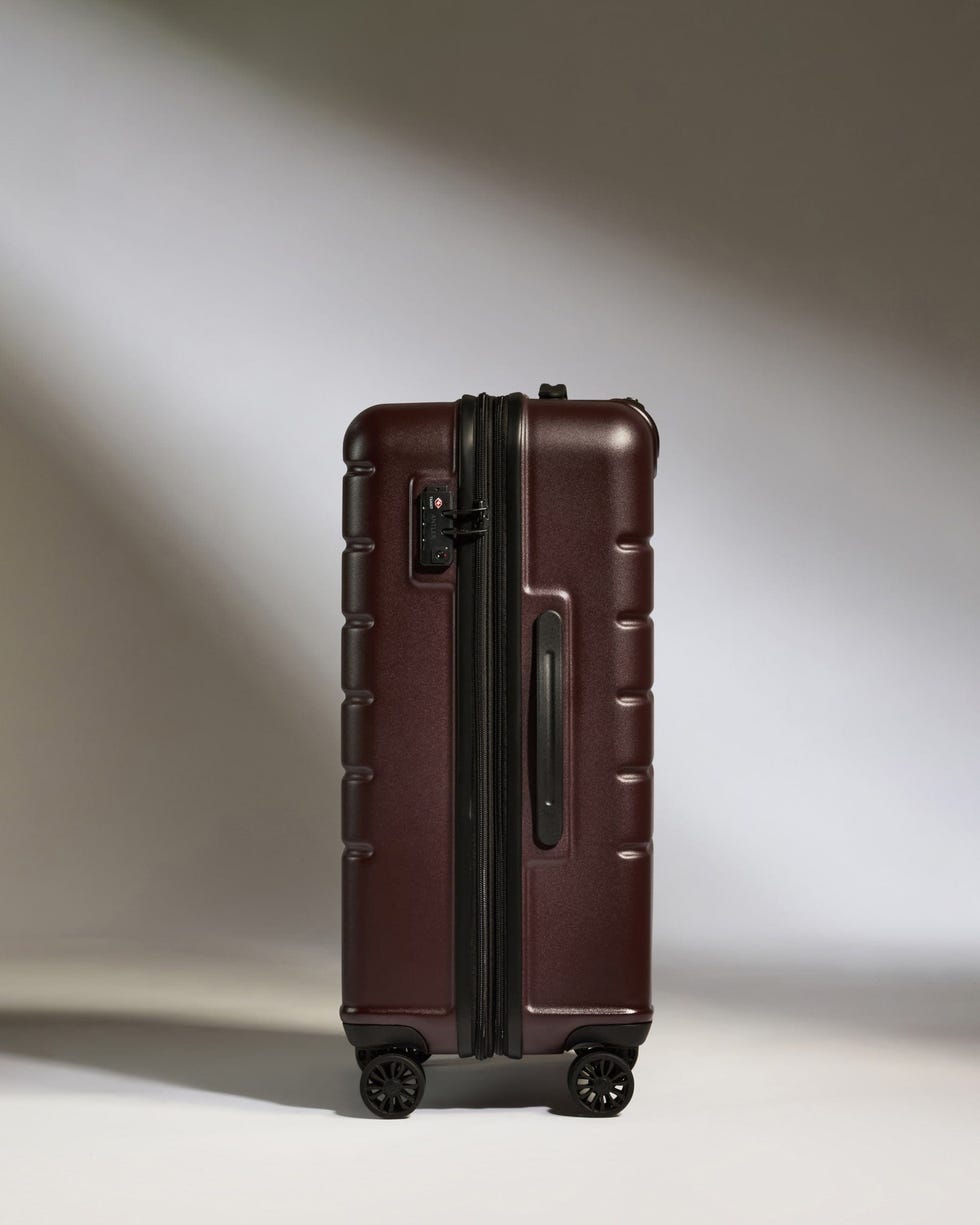 Medium Suitcase 