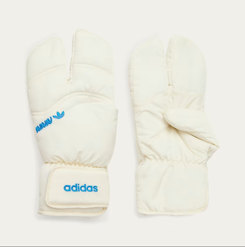 Three finger gloves