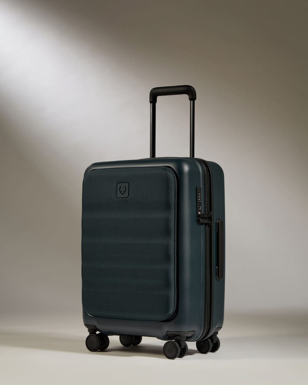 Cabin with Pocket Suitcase