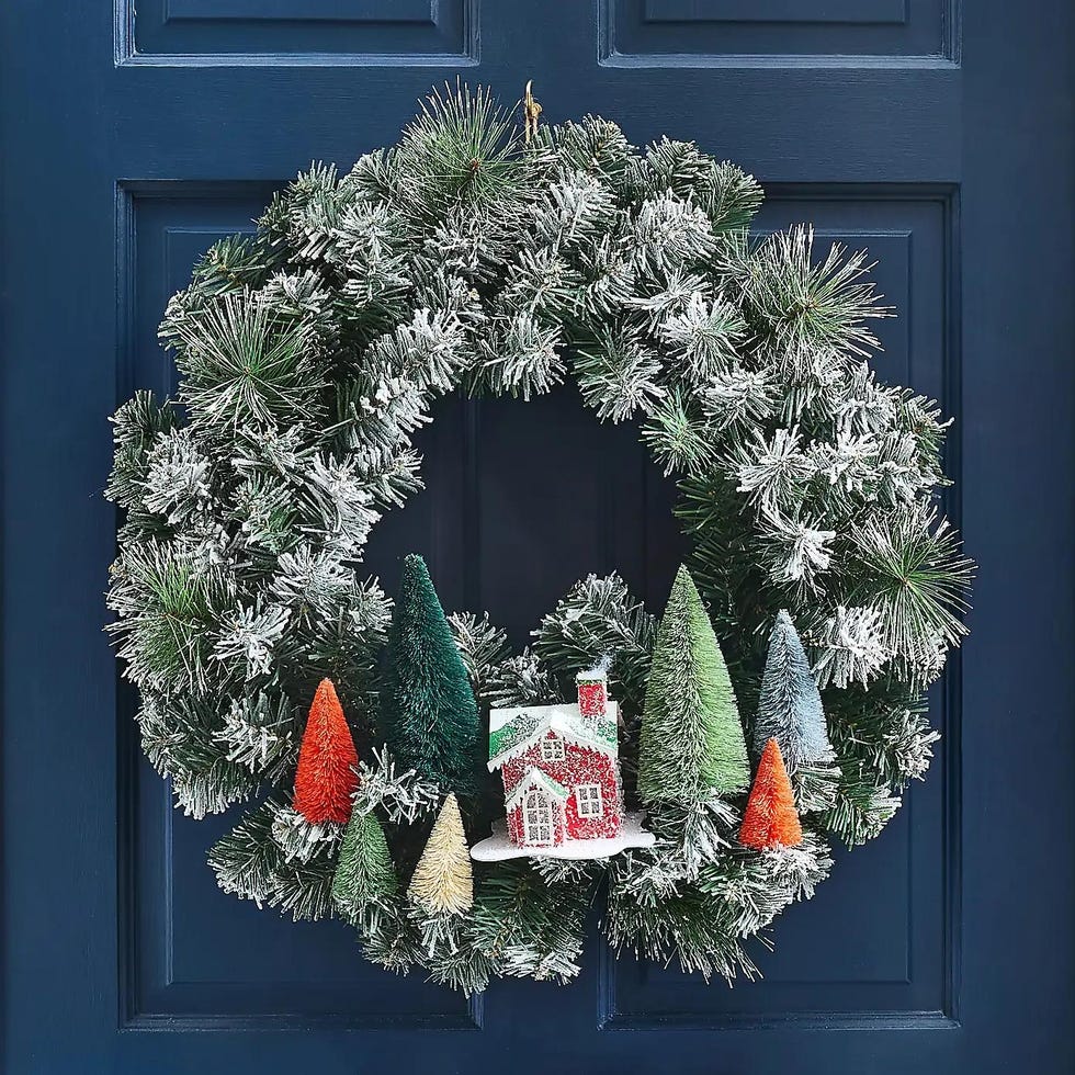 60cm Artificial Frosted Folk Wreath with Brushed Trees & House Decorations