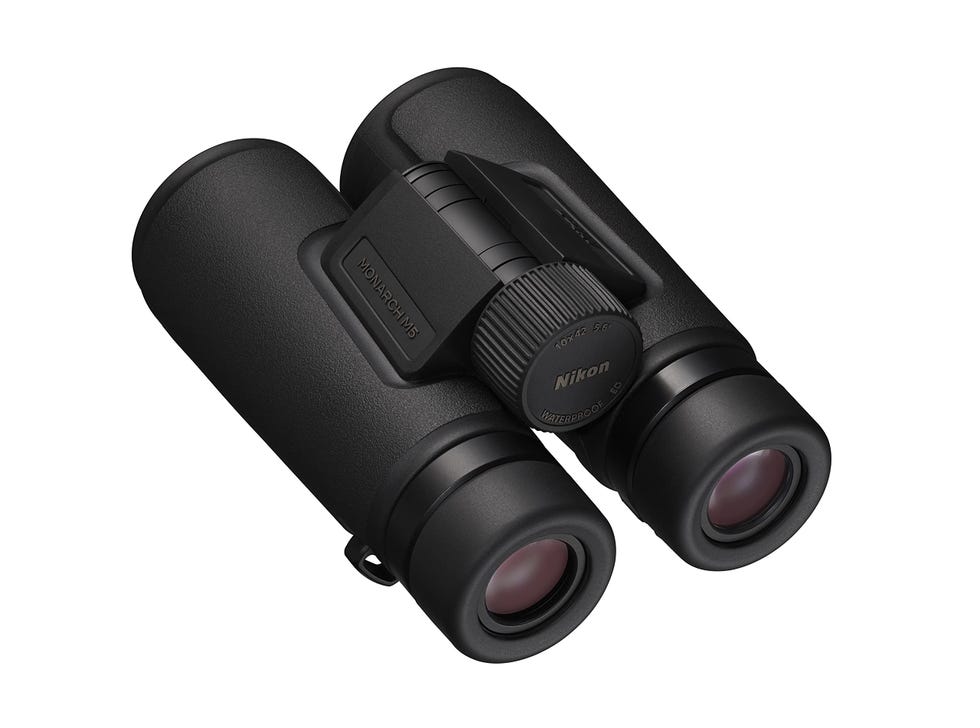 Monarch M5 Bionculars