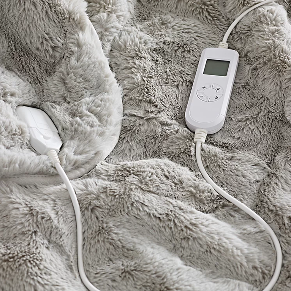 Super Soft Faux Fur Heated Blanket