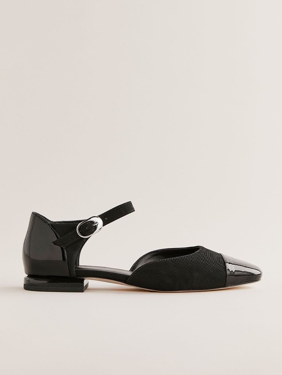 Martha flat