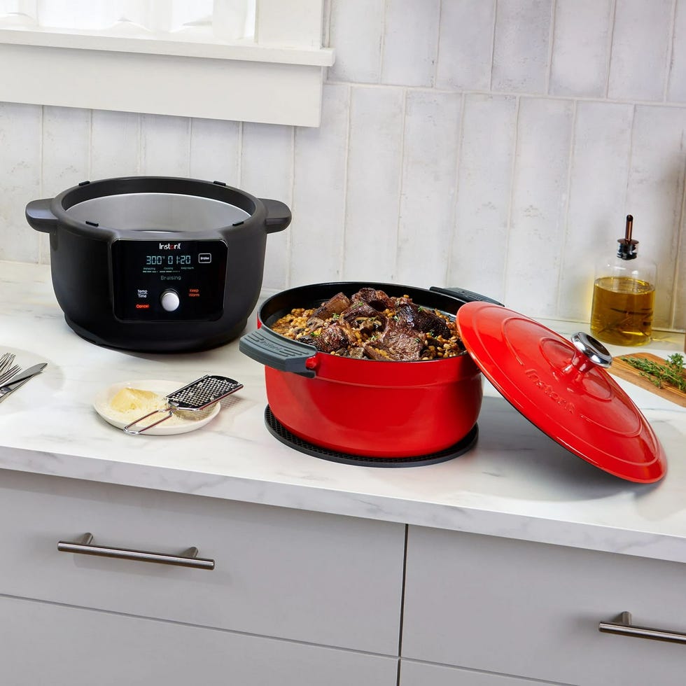 6-Quart 1500W Electric Dutch Oven