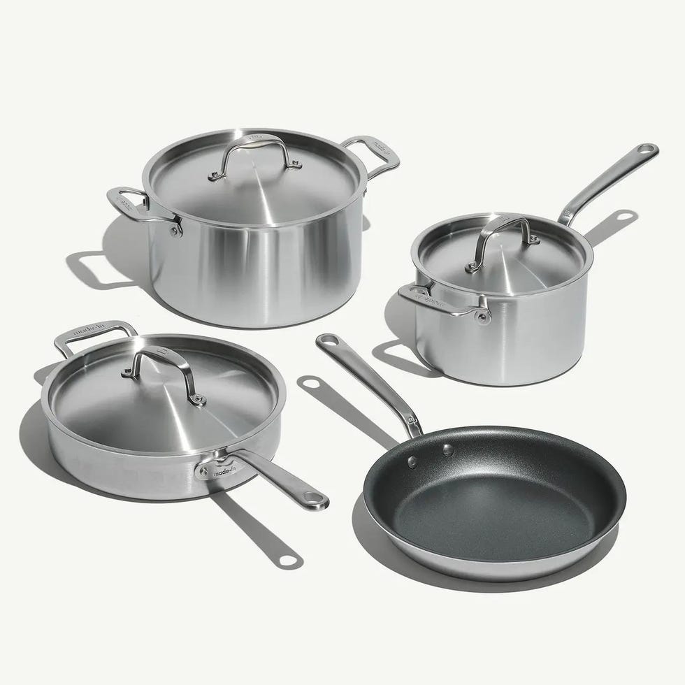 7-Piece Non Stick Pot and Pan Set