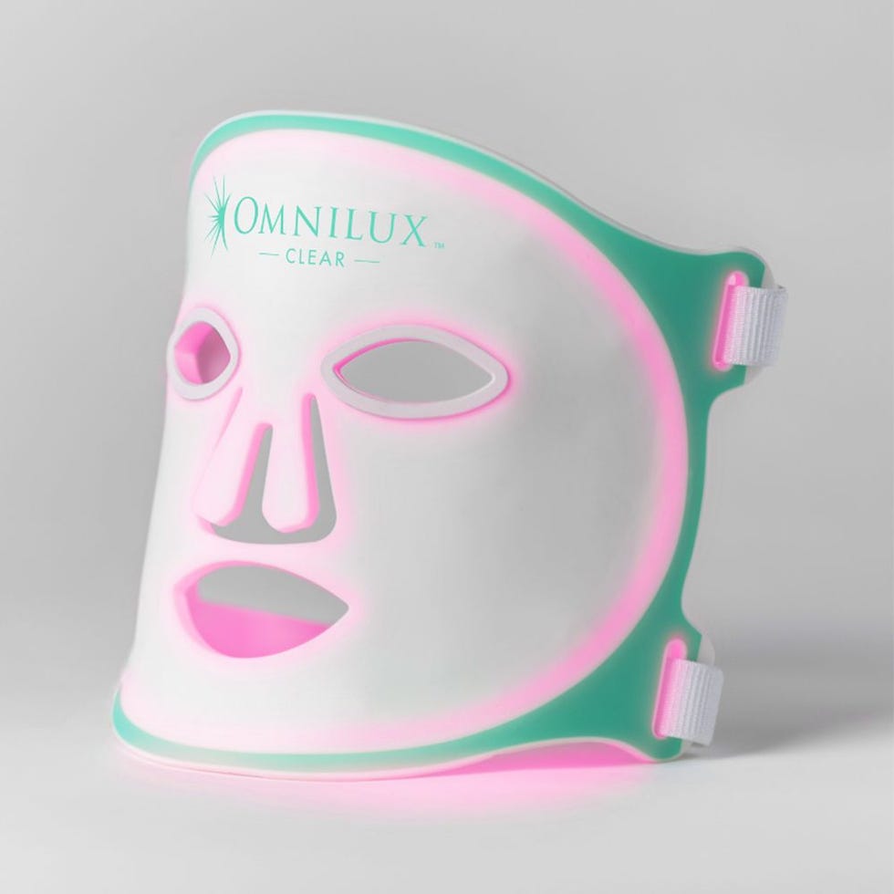 10 Best Red Light Therapy Devices That Treat Acne, With Reviews