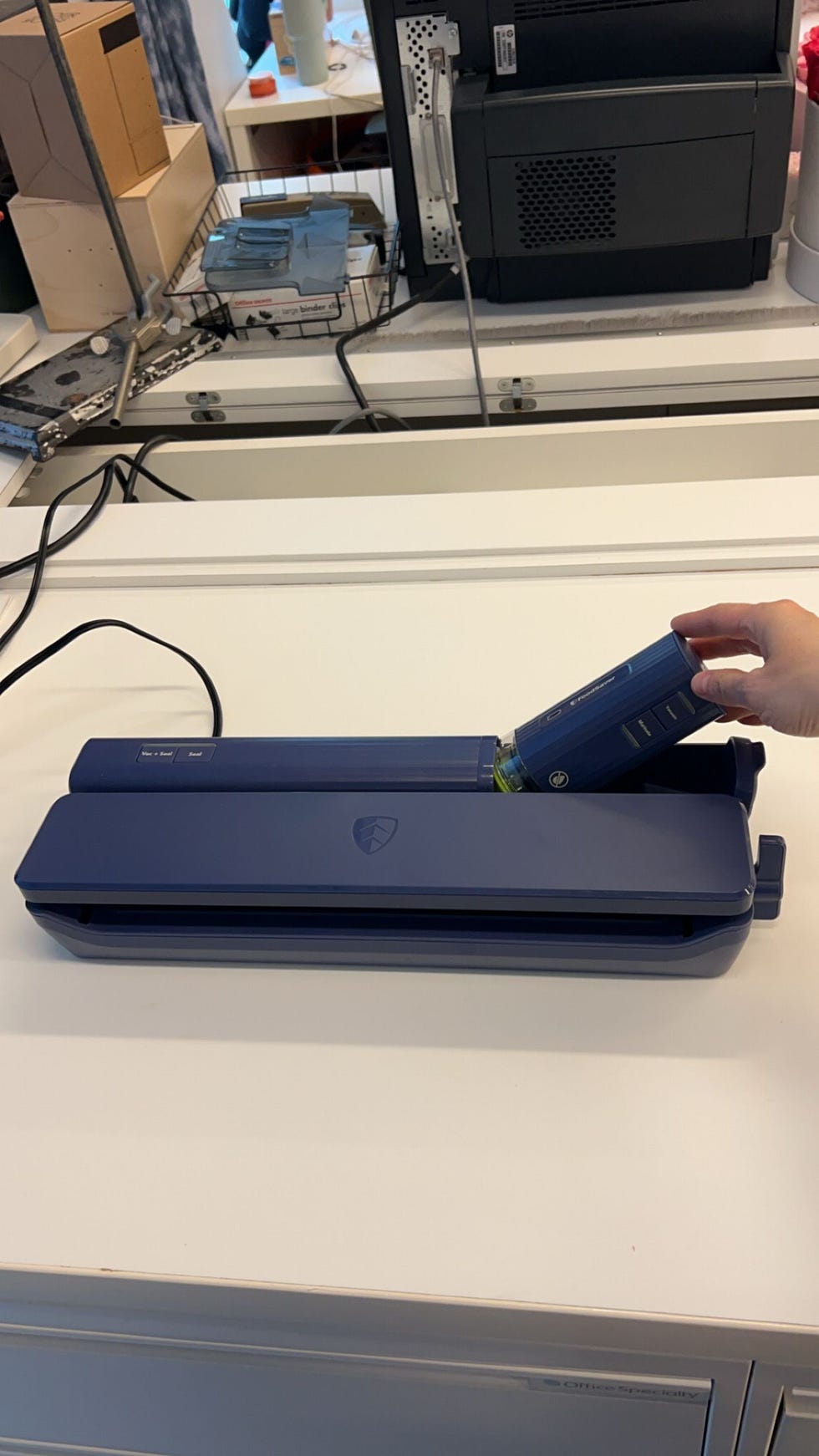 Handheld+ 2-in-1 Vacuum Sealing System