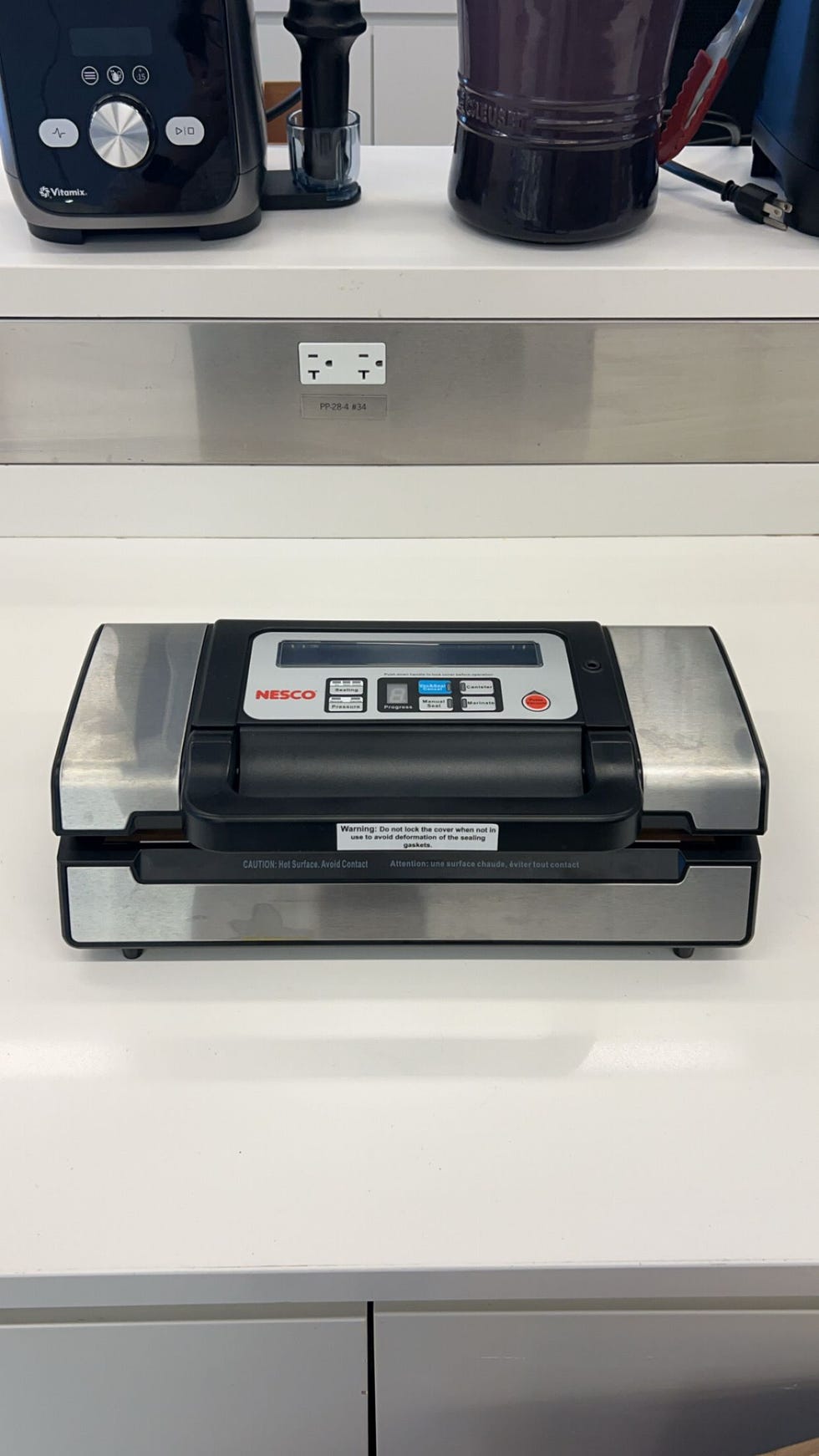 VS-12 Deluxe Vacuum Sealer 