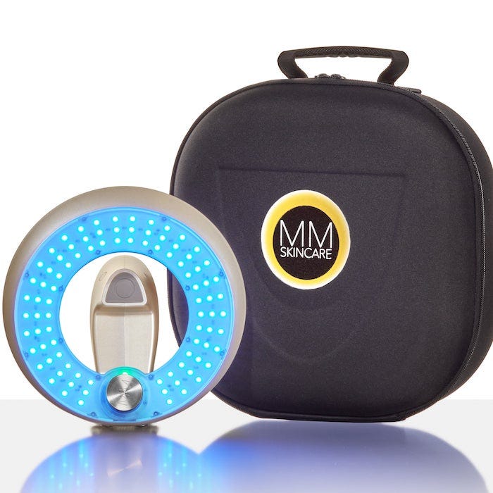 LED Light Therapy Device for Traveling