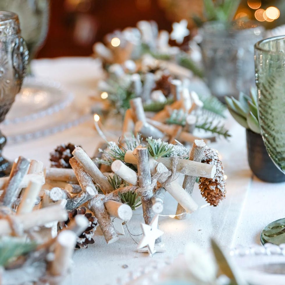 6ft Wooden Branch & Pine Cone Pre-Lit LED Christmas Garland