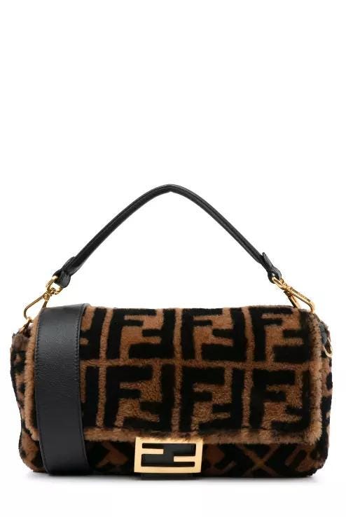 Zucca shearling baguette bag