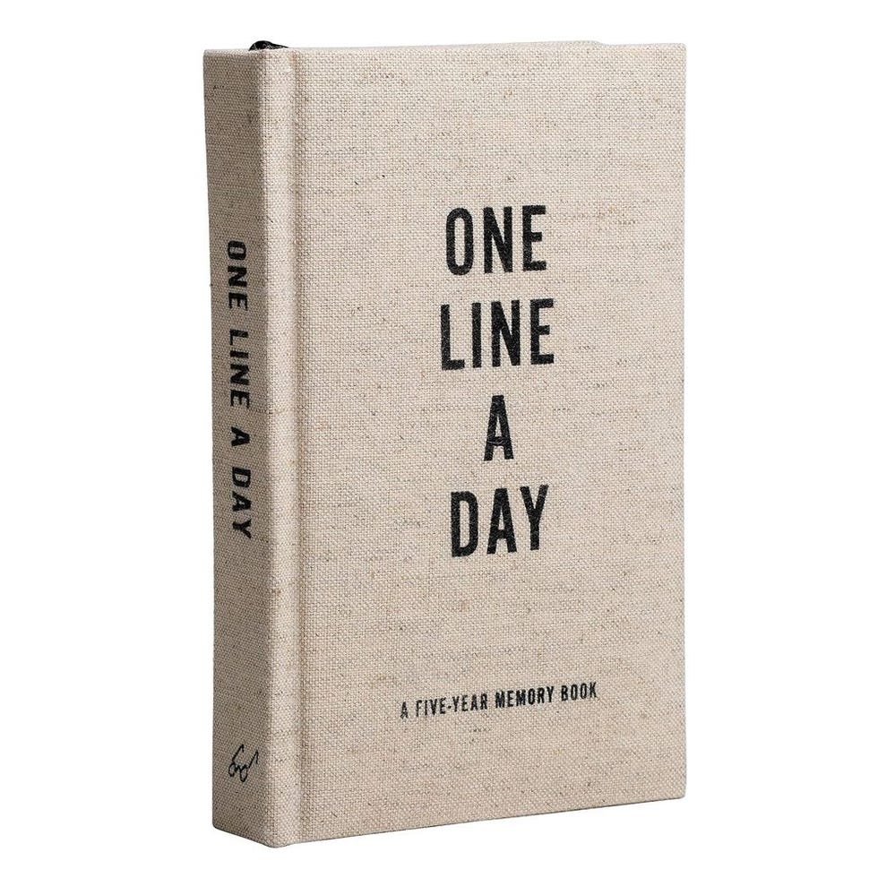 One Line a Day: Five-Year Memory Journal