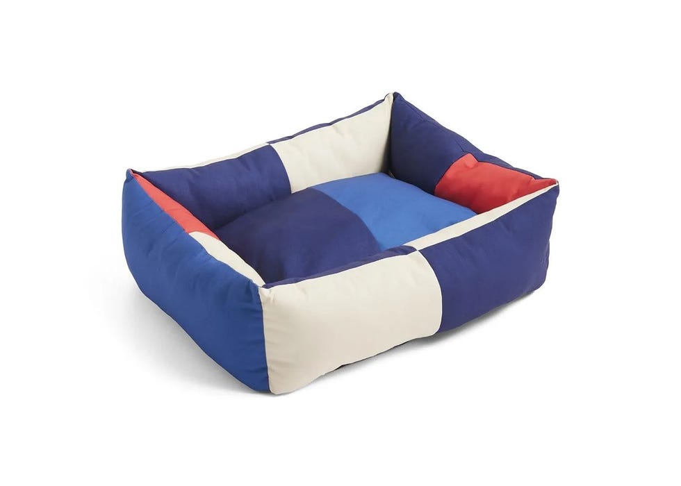 Hay Dog Bed – Medium