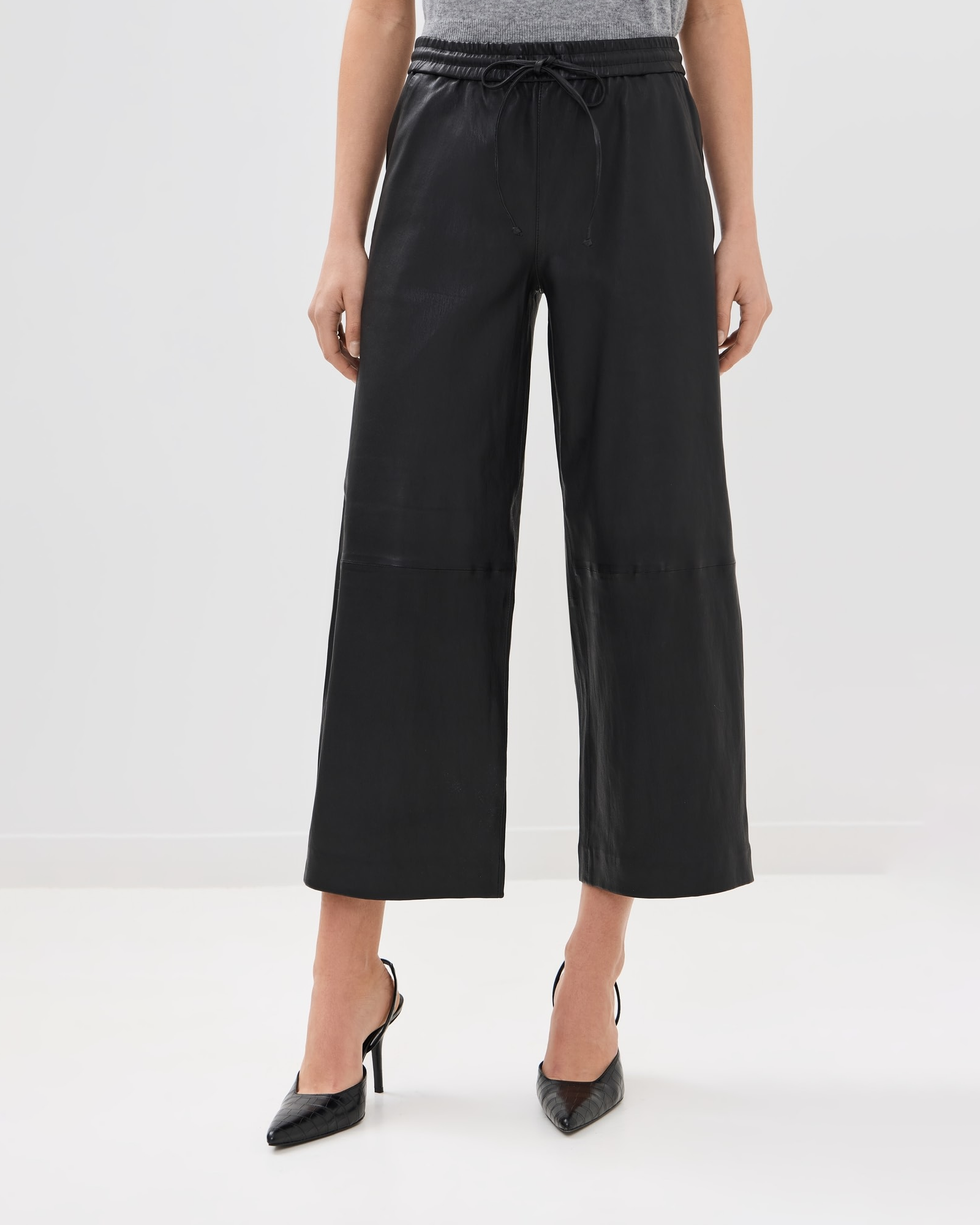 Cropped Baggy Pants