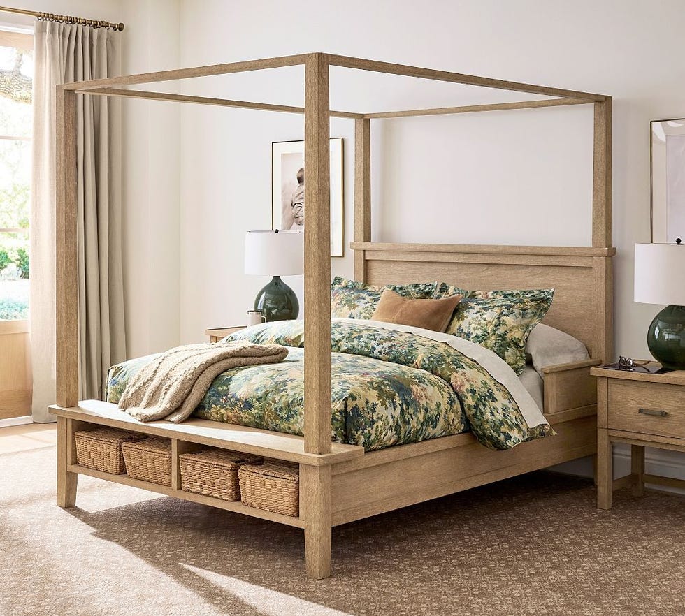 Farmhouse Canopy Bed