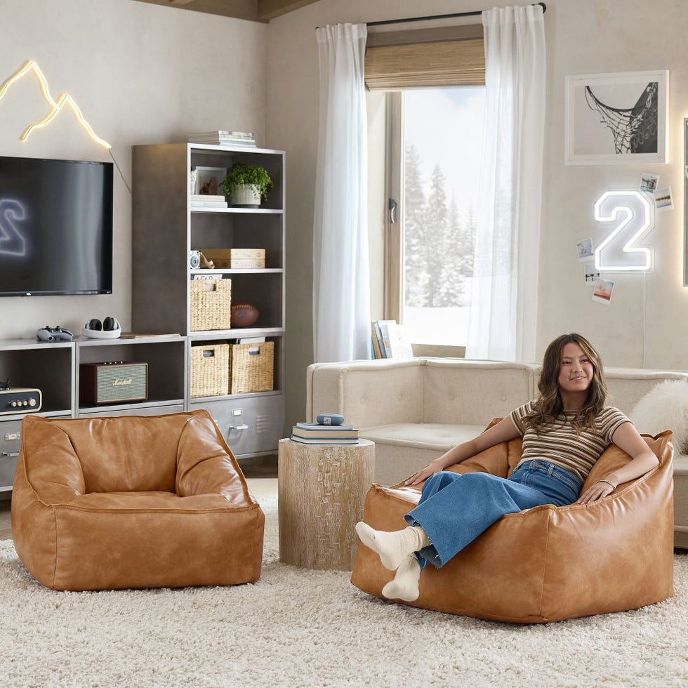 Vegan Leather Modern Lounger