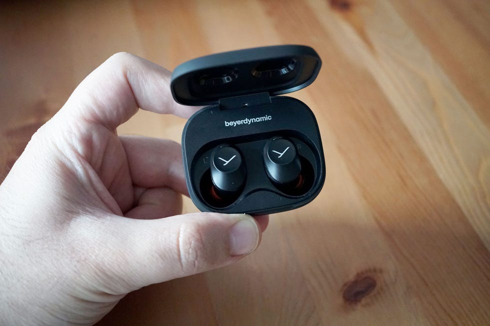 Beyerdynamic Amiron 300