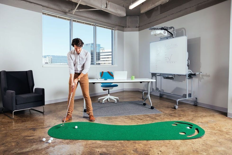 Grassroots Par-Three Putting Green