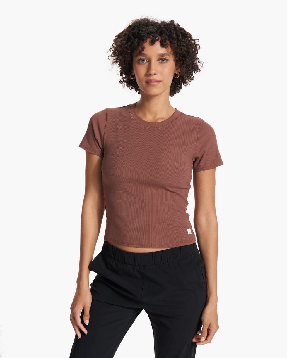 Women’s Pose Fitted T-Shirt
