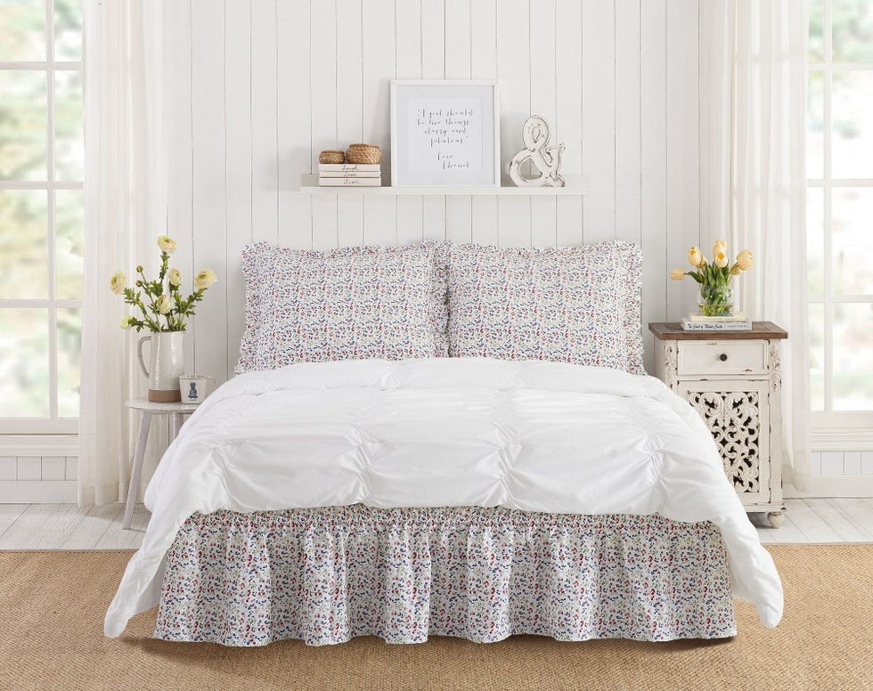 The Pioneer Woman Multi Cotton Wildflower Bedskirt and Sham Set