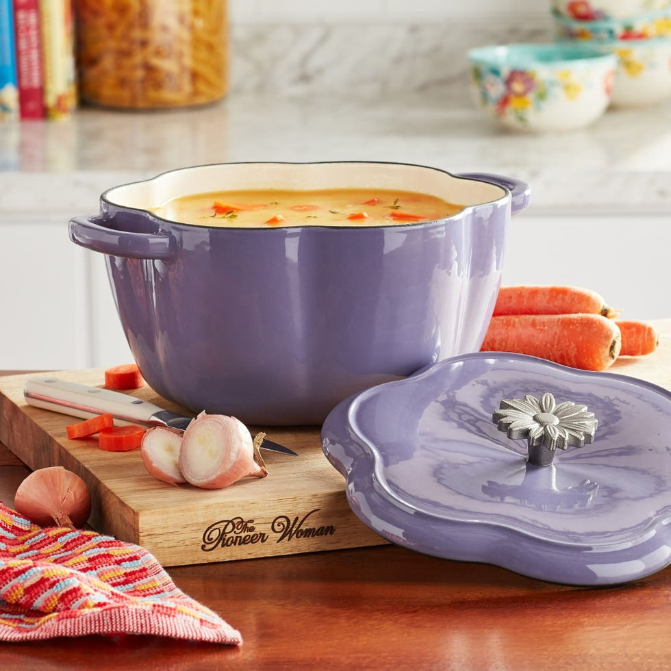 The Pioneer Woman Timeless Beauty Floral 3-Quart Dutch Oven, Purple
