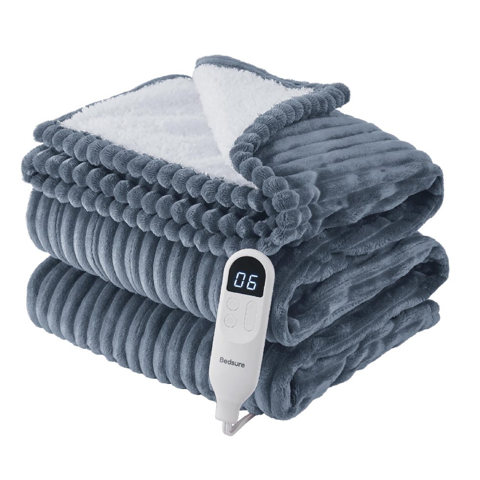 Ribbed Heated Blanket