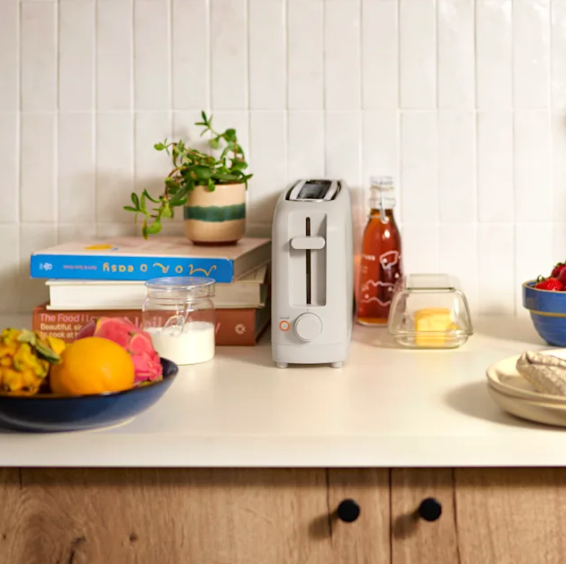 2 Slice Slim Toaster