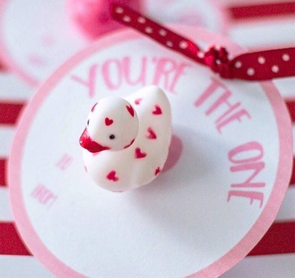 Valentine's Day Rubber Ducks (24 Pack)